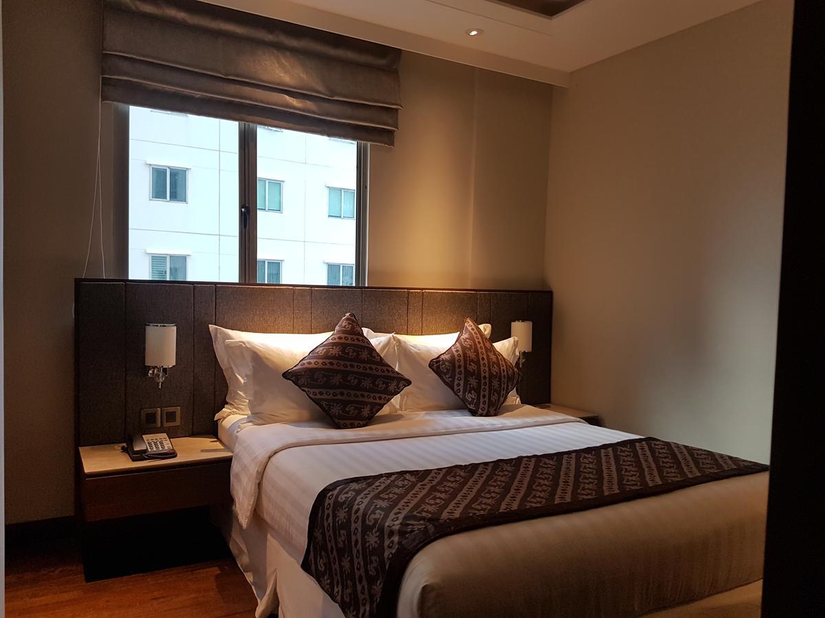 Ascott Waterplace Sorabaya Extérieur photo